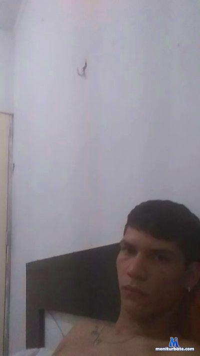 srgualberto1 cam4 bisexual performer from Federative Republic of Brazil threesome amateur striptease masturbation 