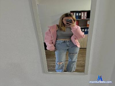 SibleyButtrey cam4 bisexual performer from Republic of Italy  