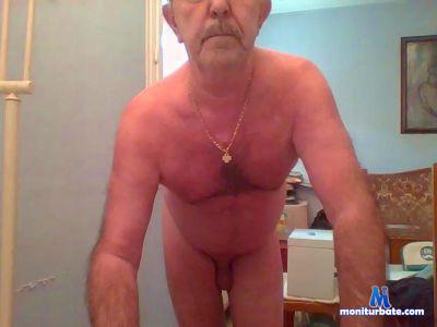 mario340001 cam4 bisexual performer from French Republic moderateur pour dirigermon cherche cam4 
