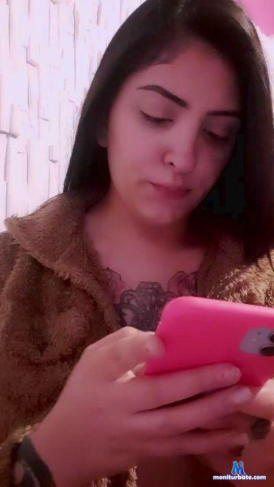 brigitte_fun cam4 bicurious performer from Argentine Republic  