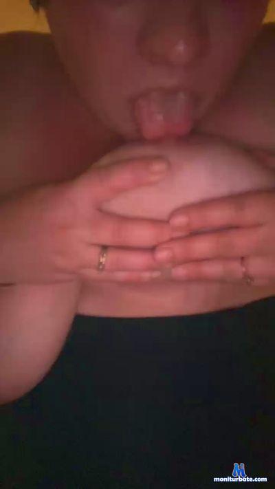 Ninie80 cam4 straight performer from French Republic  