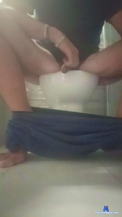 Labubu19 cam4 unknown performer from Republic of Italy  