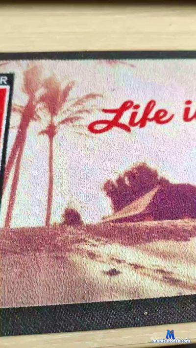 ohah87 cam4 bicurious performer from Kingdom of the Netherlands  