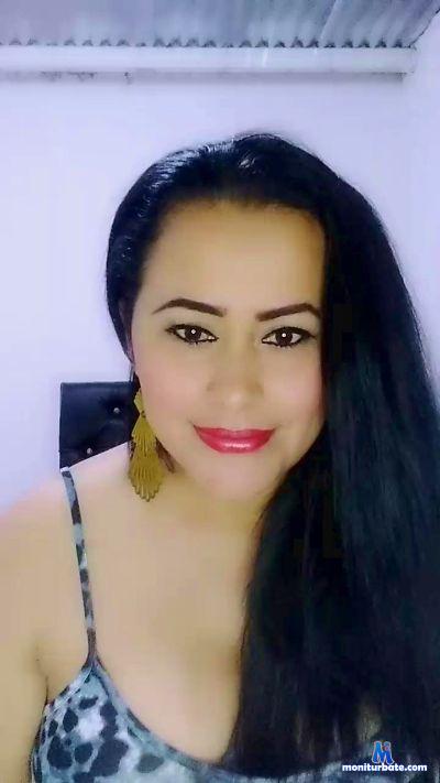 Leonore_wao cam4 straight performer from Kingdom of Spain  