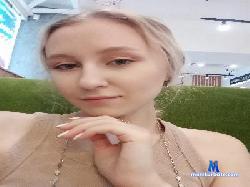 KeeleyFrickey cam4 live cam performer profile