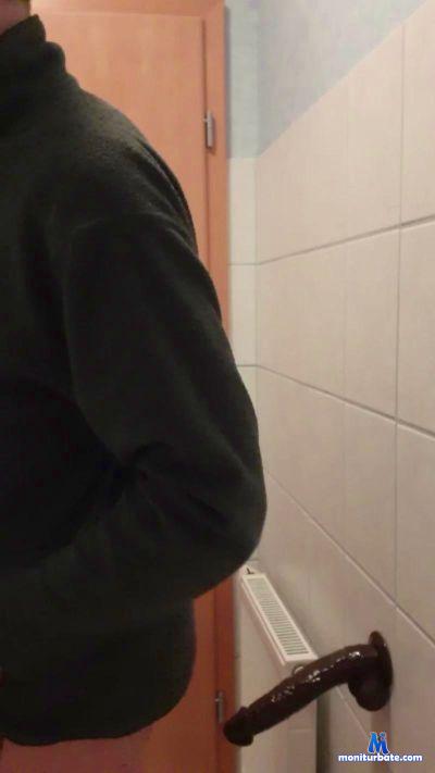Jogger71 cam4 bisexual performer from Federal Republic of Germany  