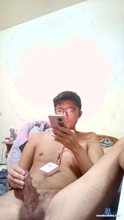 nick1786 cam4 gay performer from Taiwan, Province of China  