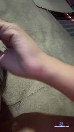 Nadiasabri cam4 livecam show performer room profile