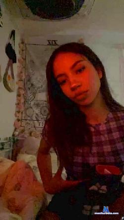 Lalatinaa cam4 live cam performer profile
