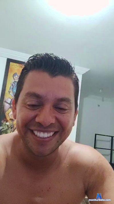 Juanestebanx cam4 bisexual performer from Republic of Colombia  