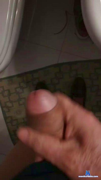 Tugafigo69 cam4 straight performer from Portuguese Republic  