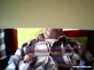 uomofiorento cam4 bicurious performer from Republic of Italy  
