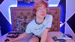MAx_lover1 cam4 live cam performer profile