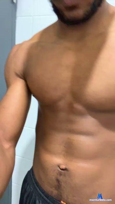 Dylan35700 cam4 straight performer from French Republic  