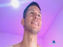 ROBINBIGDILDOS cam4 live cam performer profile