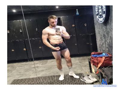 mastertootsie69 cam4 bicurious performer from United Kingdom of Great Britain & Northern Ireland  
