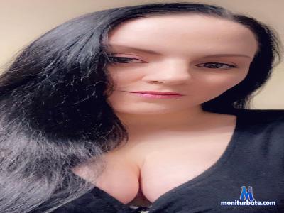NicoleSweet88 cam4 straight performer from United States of America nicolesweet88 blowjob boobs kiss rollthedice 
