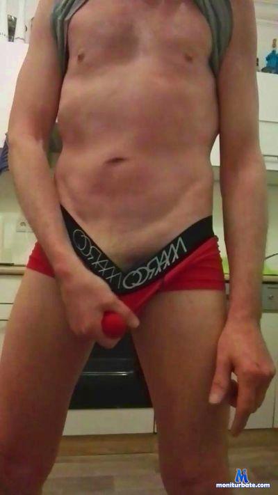 nicegay78 cam4 gay performer from Federal Republic of Germany  