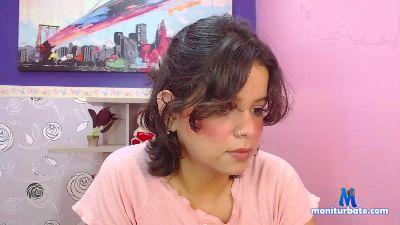 Lina_Chaze cam4 straight performer from Republic of Colombia masturbation cum pussy blowjob ass 