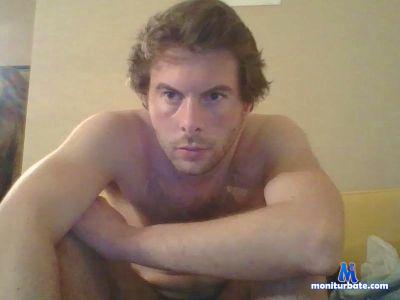 Arthuro14000 cam4 bisexual performer from French Republic  