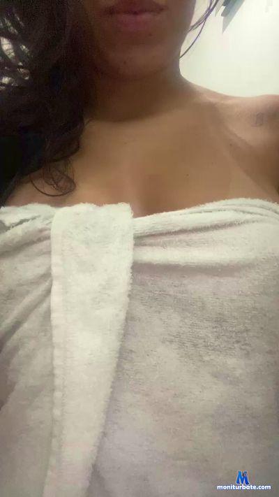 bian23 cam4 bicurious performer from Federative Republic of Brazil  