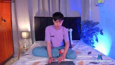 Andy_Escobar cam4 bisexual performer from Republic of Colombia cum masturbation C2C anal feet ass blowjob 