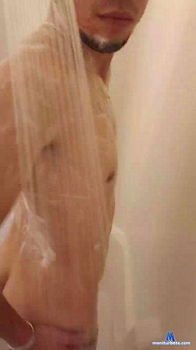 junier69 cam4 gay performer from United States of America  