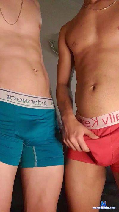 Alejo_dot cam4 bicurious performer from Republic of Chile  
