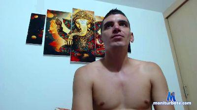 luigiloved cam4 straight performer from United States of America  