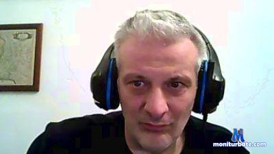 Uldericog cam4 straight performer from Republic of Italy  