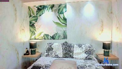 Noa_malakk cam4 bicurious performer from French Republic Petit ass squirt C2C schoolgirl Noa 