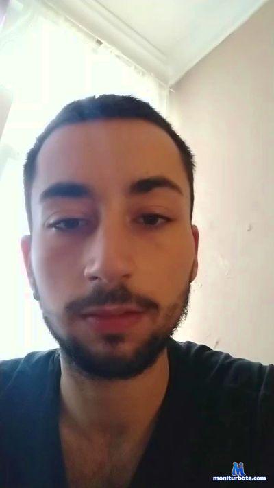 sarateton cam4 bisexual performer from Kingdom of Spain  