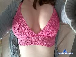 TimidLilSeven cam4 live cam performer profile