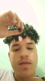paunovinho670 cam4 livecam show performer room profile