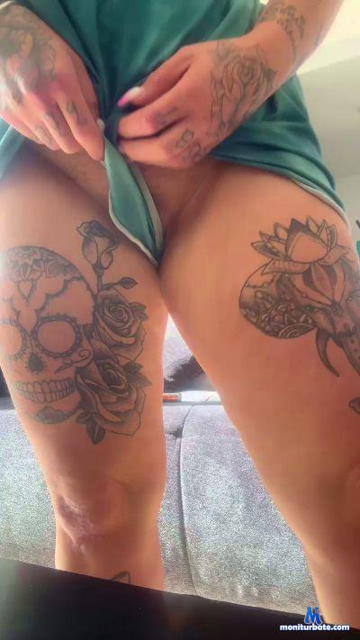 Coquine2594 cam4 straight performer from French Republic  