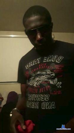MonkeyManePee25 cam4 live cam performer profile