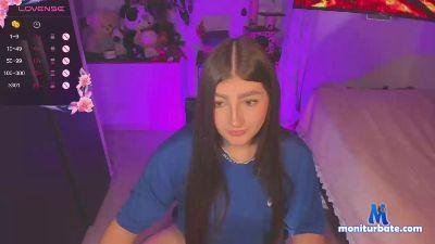 KhioneB cam4 bisexual performer from Republic of Colombia striptease armpits masturbation deepthroat pussy amateur cute 