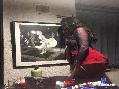 saturninababy cam4 bisexual performer from Republic of Chile armpits analtoys masturbation blowjob amateur ass squirt 