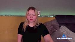 UndinaMoon cam4 live cam performer profile