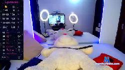 emiily_04 cam4 live cam performer profile