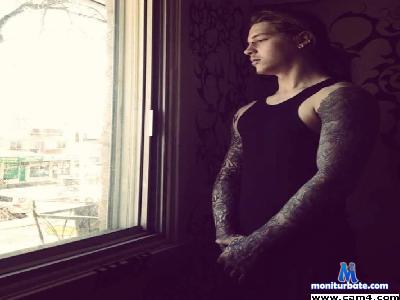 FallenMaster69 cam4 straight performer from Canada party master straigth uncut tattoo lovense rollthedice 
