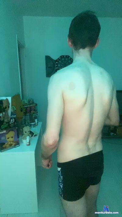 Mr_and_mrs76 cam4 bicurious performer from French Republic  