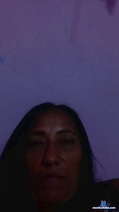 Yadira38 cam4 bicurious performer from Republic of Colombia  