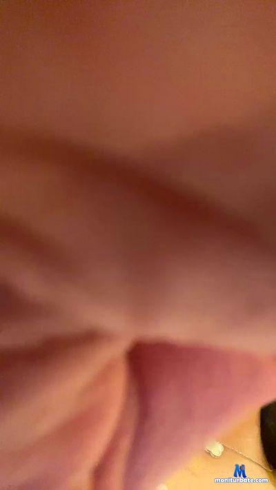 Crazybaby934 cam4 straight performer from Republic of Italy  