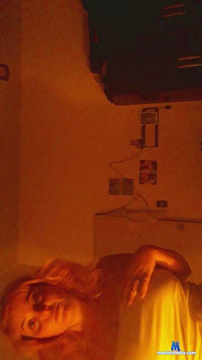 thissiana cam4 bisexual performer from Argentine Republic  