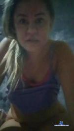lorinha3_hot cam4 livecam show performer room profile