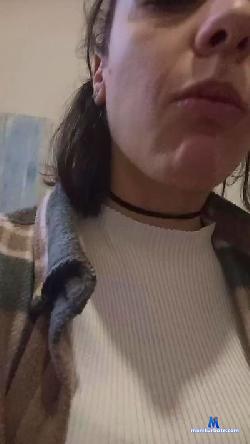 ValeLambo5 cam4 live cam performer profile