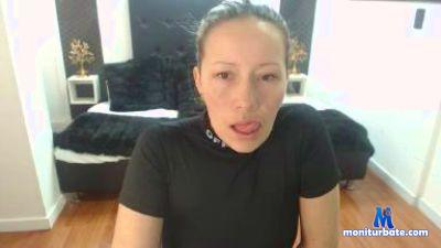 s1ave_ cam4 gay performer from United Kingdom of Great Britain & Northern Ireland slave slut piss wax pig 