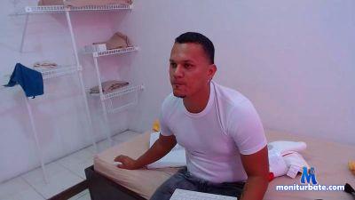 LUISREY032 cam4 straight performer from United States of America livetouch 