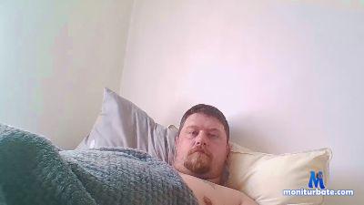 mozza04 cam4 straight performer from United Kingdom of Great Britain & Northern Ireland chill 